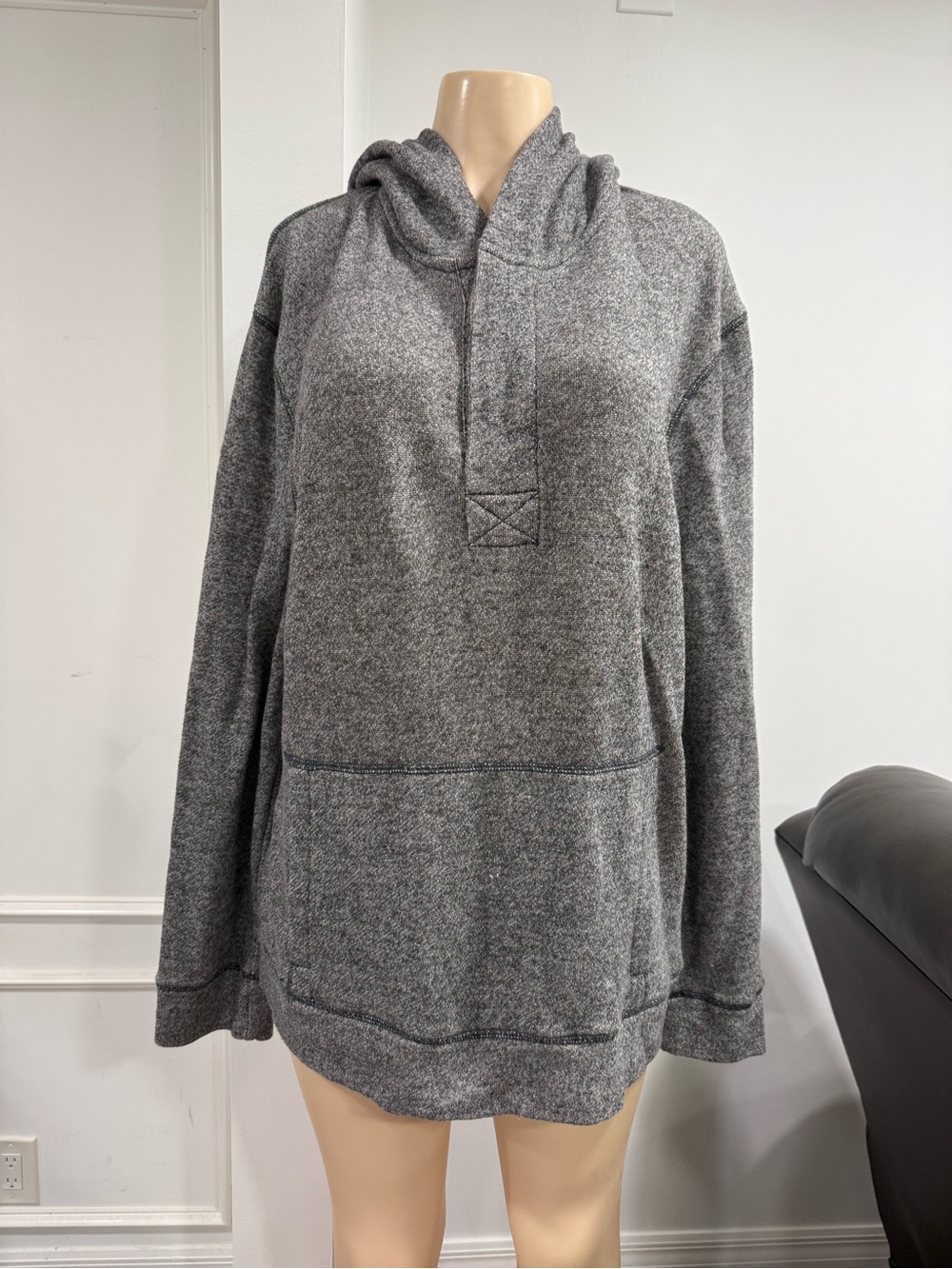 Converse Men's Gray  Hooded Sweater